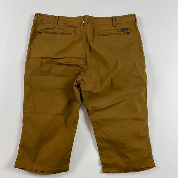 NWOT Mountain Hardwear AP Shorts Mens 42 x 18 Inseam Hiking Walking Outdoors - Picture 2 of 13